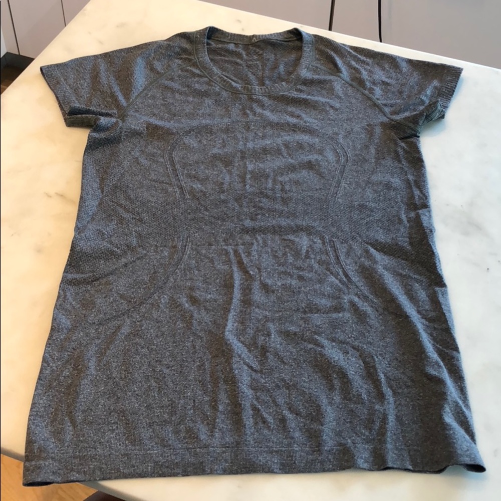 Lululemon Short Sleeve Shirt